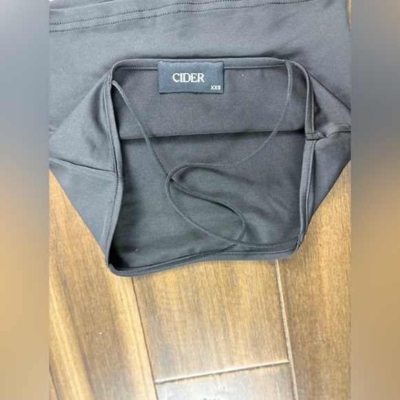 NWOT Cider size XXS Black Crop Tank Top Spaghetti Straps y2k - Picture 2 of 3